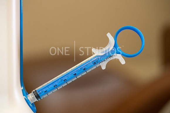 00438c